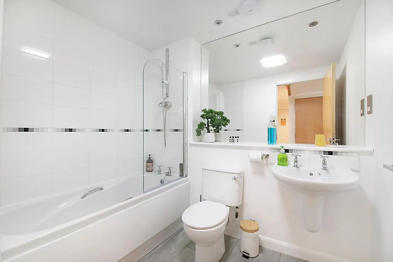 Bannermill Place Lodge ✪ Grampian Lettings Ltd Aberdeen 0*,